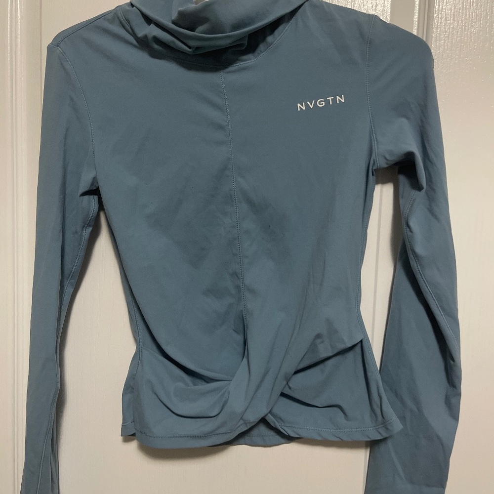 NVGTN Women Tops Sweatshirts